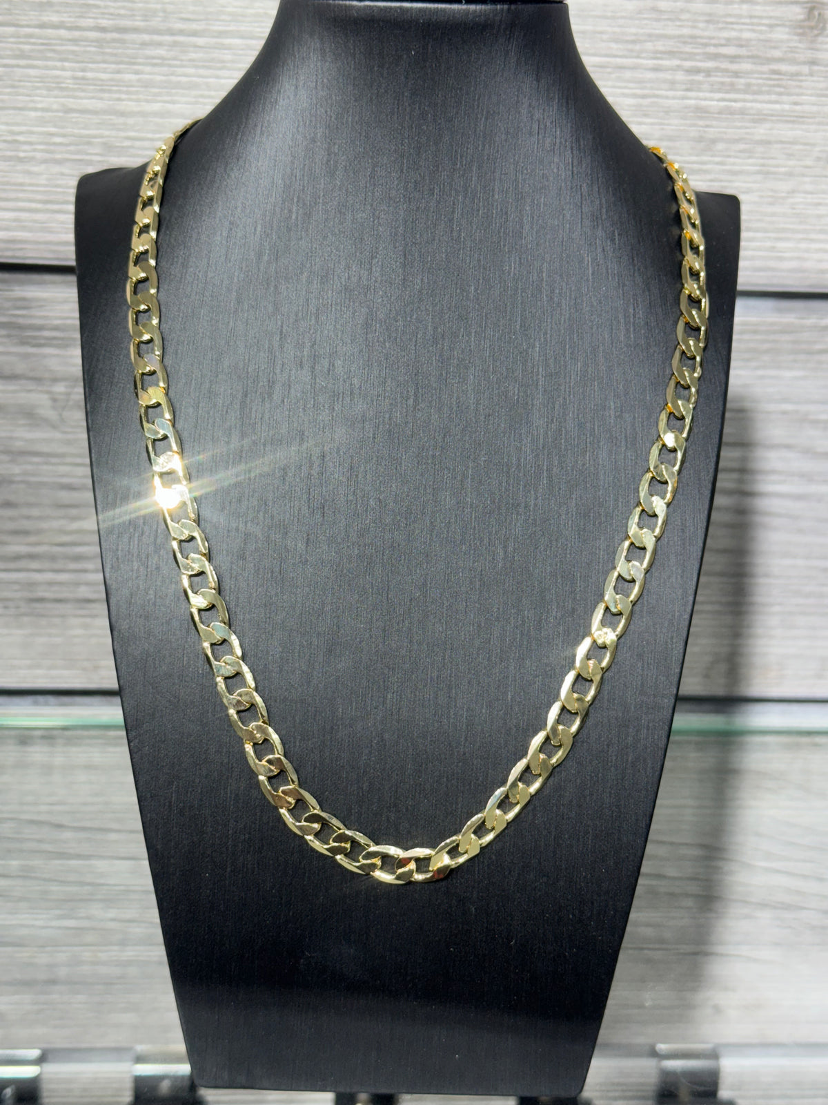 Gold Cuban Link Chain