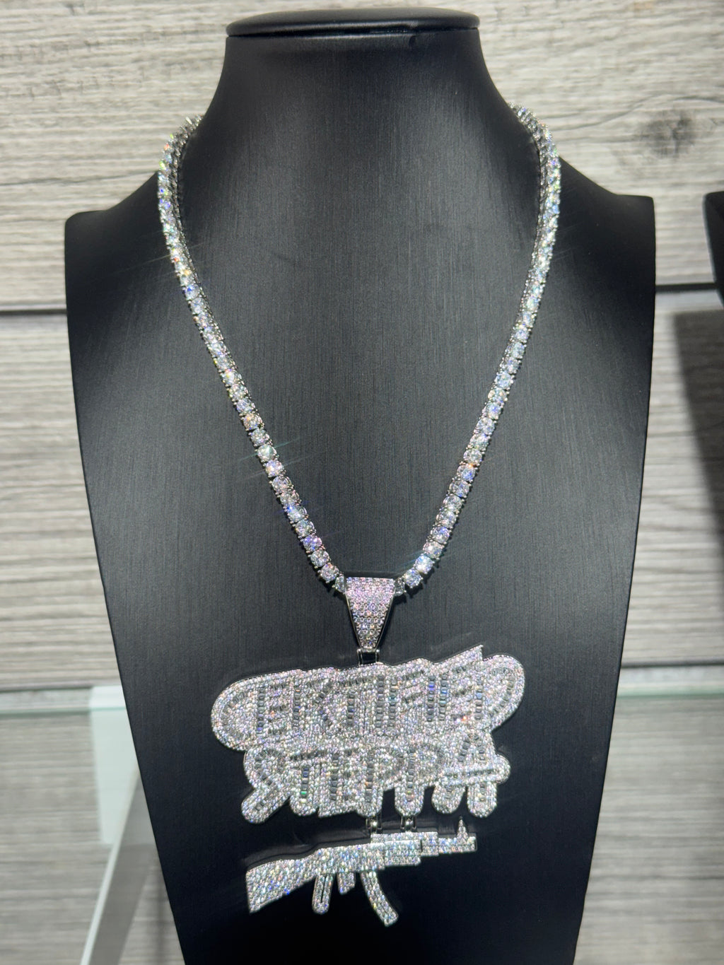 Certified Steppa Pendant