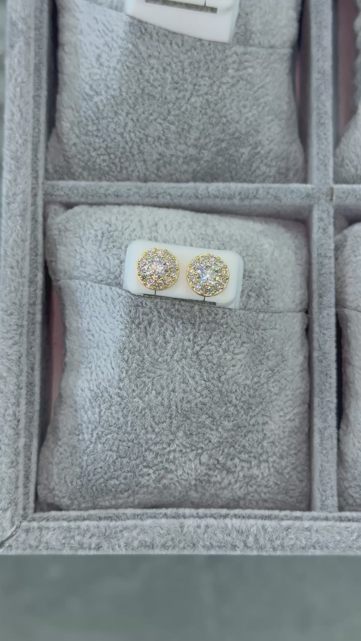Gold Cluster Earrings(Medium)